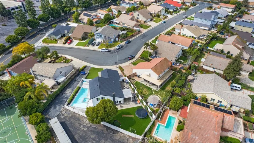 318 Plum Avenue, Brea, California 92821