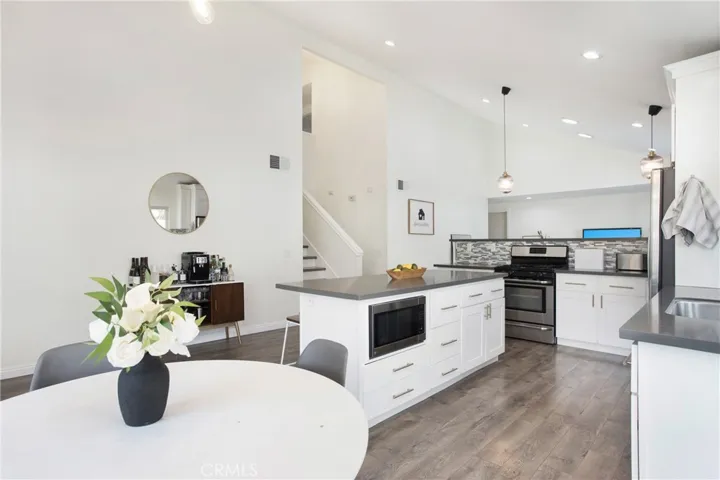 318 Plum Avenue, Brea, California 92821
