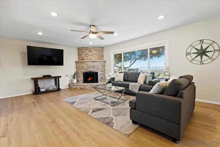 2959 Vista De La Rosa, Jamul, California 91935