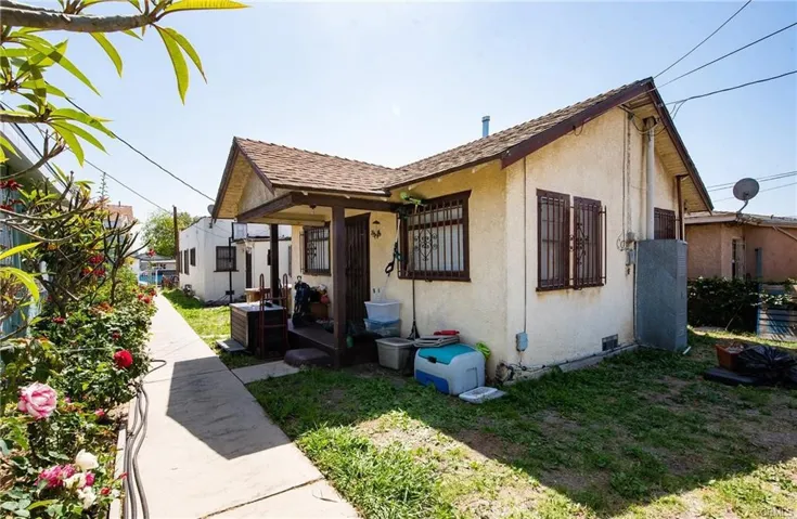 11113 1/2 S Budlong Avenue, Los Angeles, California 90044