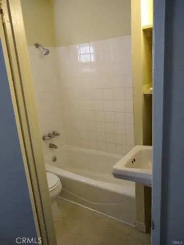 11113 1/2 S Budlong Avenue, Los Angeles, California 90044