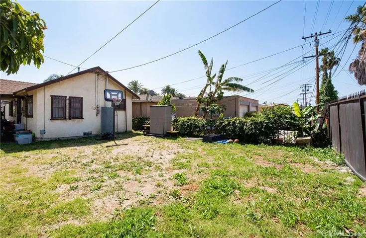11113 1/2 S Budlong Avenue, Los Angeles, California 90044