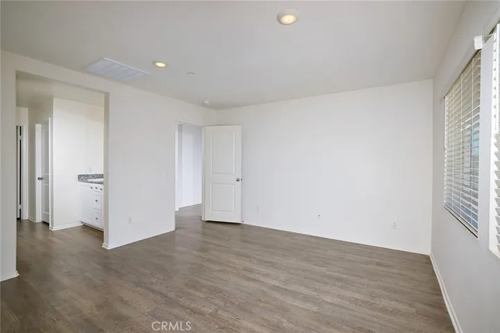 1270 Memorial Avenue, Hemet, California 92543