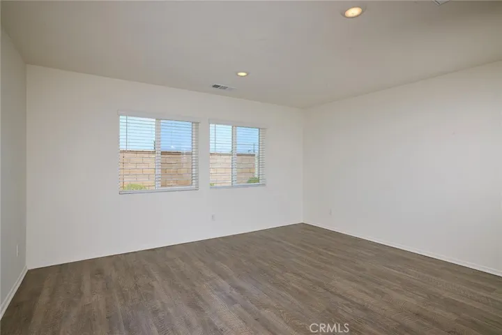 1270 Memorial Avenue, Hemet, California 92543
