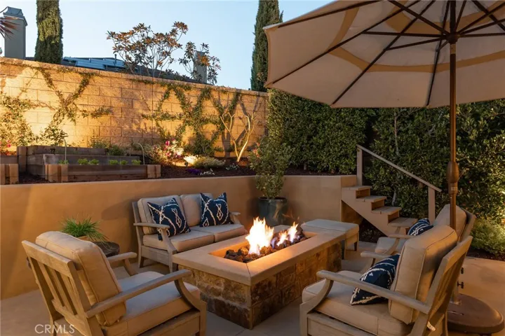 4891 Oceanridge Drive, Huntington Beach, California 92649