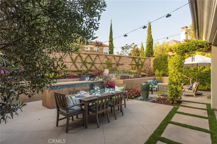 4891 Oceanridge Drive, Huntington Beach, California 92649