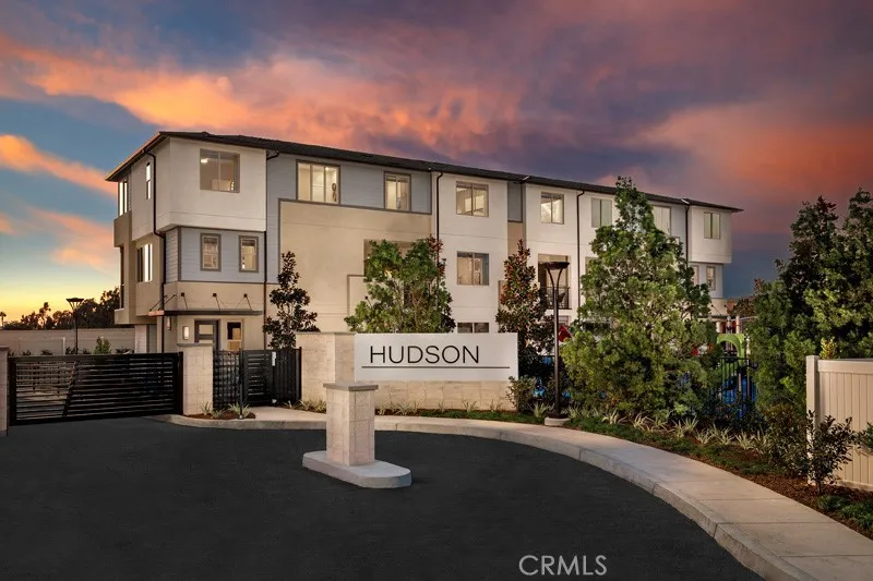 1553 Lima Way Unit #2, Placentia, California 92870, 1 Bedroom Bedrooms, ,2 BathroomsBathrooms,Residential,For Sale,Lima Way Unit #2,CV25006886