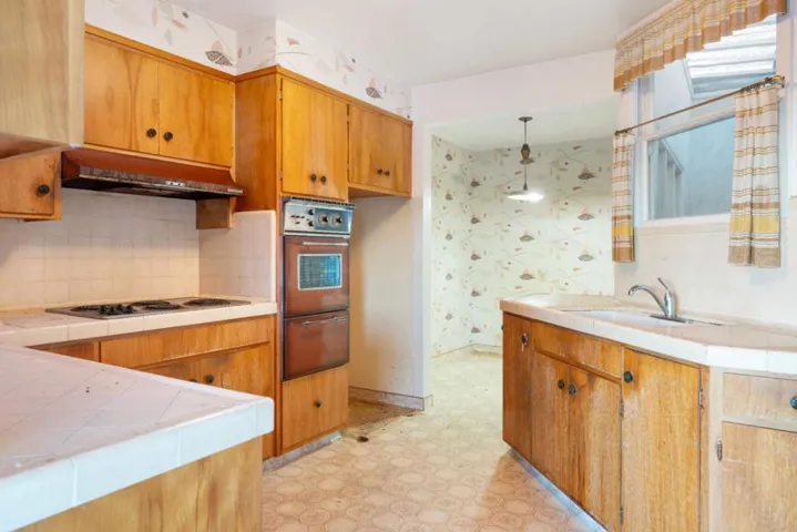 407 Teresita Boulevard, San Francisco, California 94127