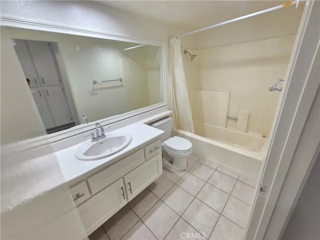 20702 El Toro Road 371, Lake Forest, California 92630