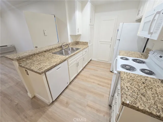 20702 El Toro Road 371, Lake Forest, California 92630
