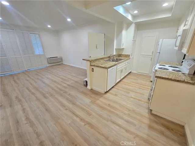 20702 El Toro Road 371, Lake Forest, California 92630