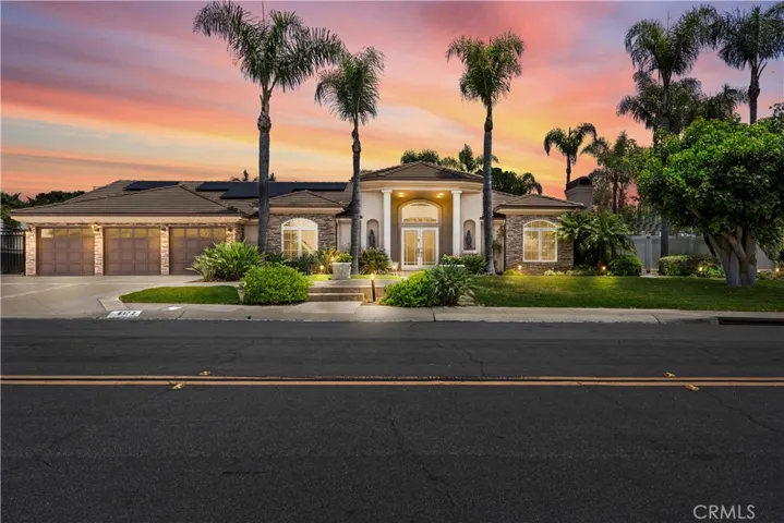 Gorgeous Curb Appeal