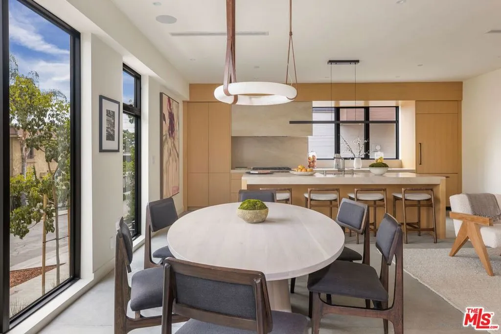 927 Hilldale Avenue, West Hollywood, California 90069 home-pic-2