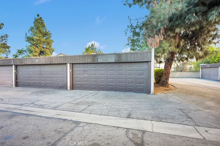 9600 Van Nuys Boulevard 216, Panorama City, California 91402