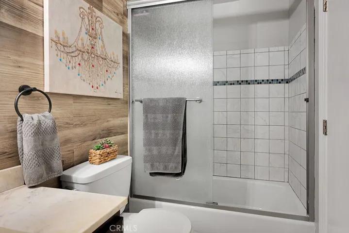 9600 Van Nuys Boulevard 216, Panorama City, California 91402