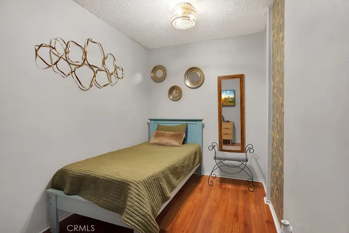 9600 Van Nuys Boulevard 216, Panorama City, California 91402