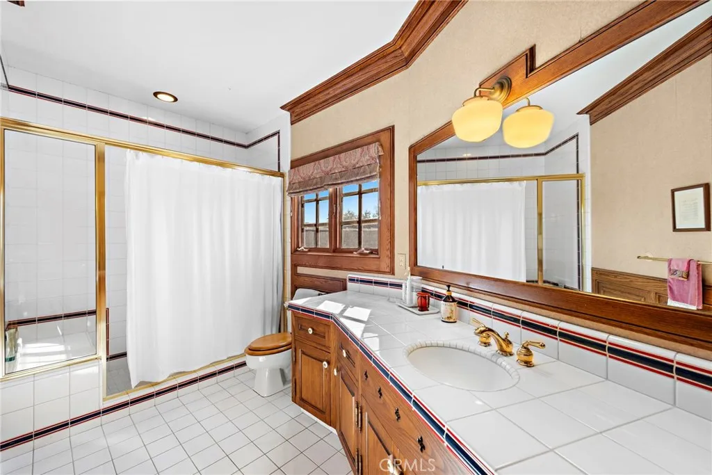 26195 Oroville Place, Laguna Hills, California 92653 home-pic-38
