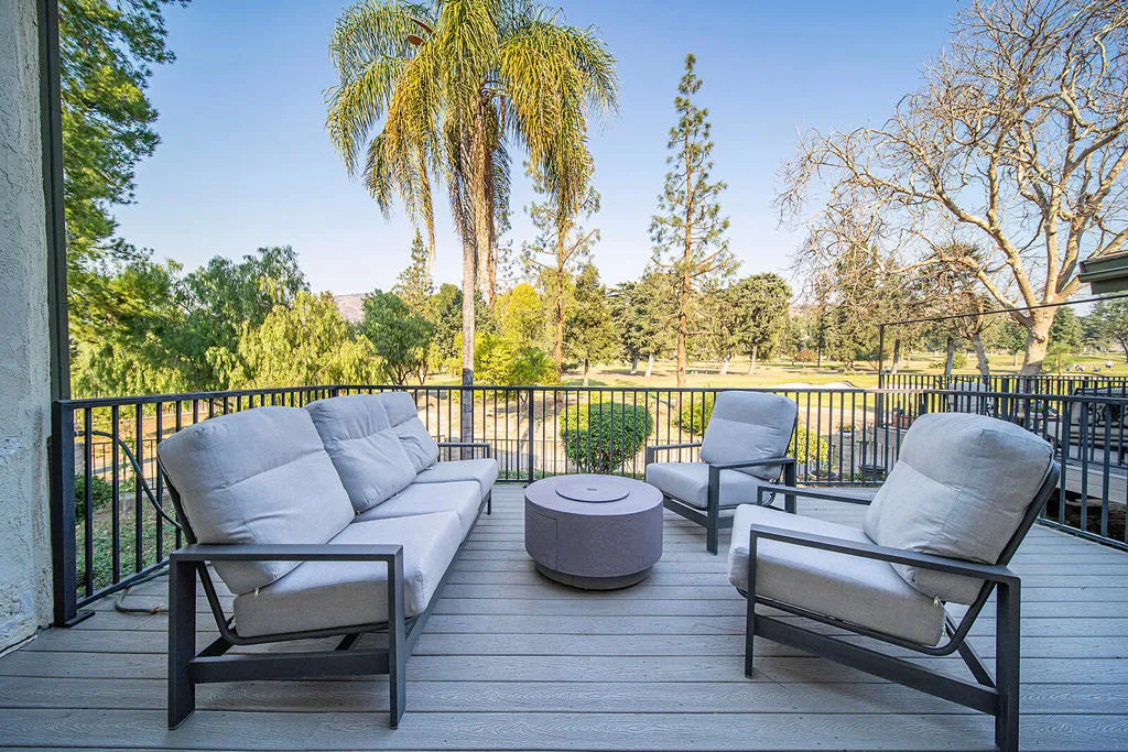 2311 E Curtis Court, Glendora, California 91741, 3 Bedrooms Bedrooms, ,3 BathroomsBathrooms,Residential Lease,For Rent,Curtis,219122583DA