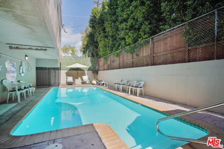 4544 Colbath Avenue, Sherman Oaks, California 91423