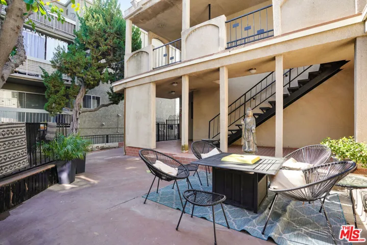 4544 Colbath Avenue, Sherman Oaks, California 91423