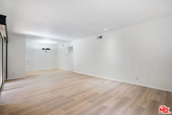 4544 Colbath Avenue, Sherman Oaks, California 91423