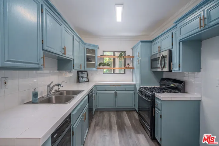 4544 Colbath Avenue, Sherman Oaks, California 91423