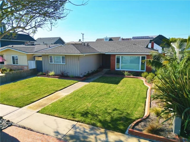 1837 Pine Street, Huntington Beach, California 92648