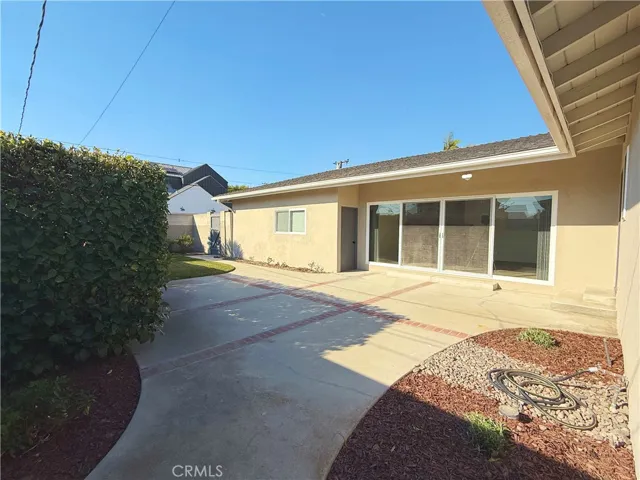 1837 Pine Street, Huntington Beach, California 92648