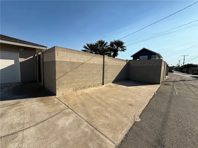 1837 Pine Street, Huntington Beach, California 92648