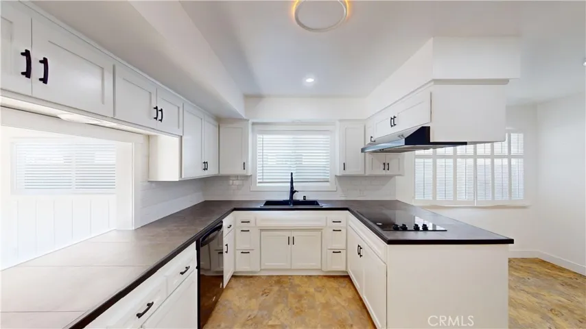 1837 Pine Street, Huntington Beach, California 92648