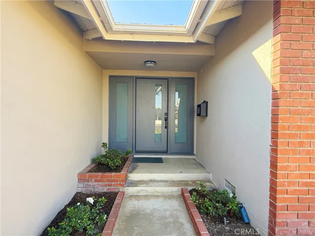 1837 Pine Street, Huntington Beach, California 92648