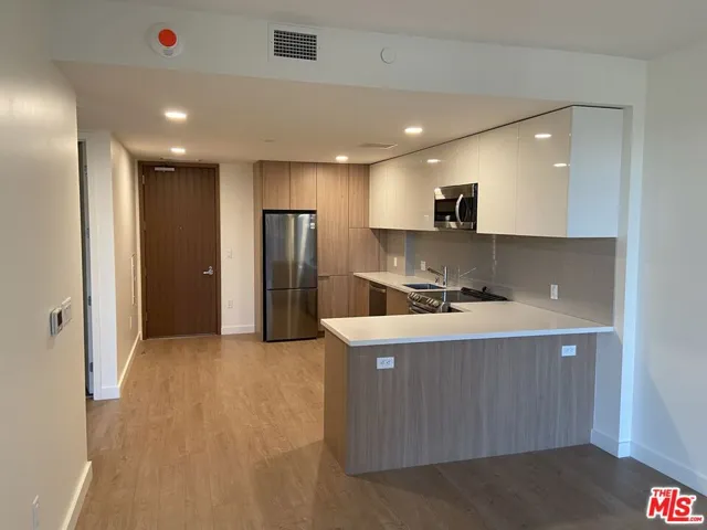 11750 Wilshire Boulevard 2407, Los Angeles, California 90025