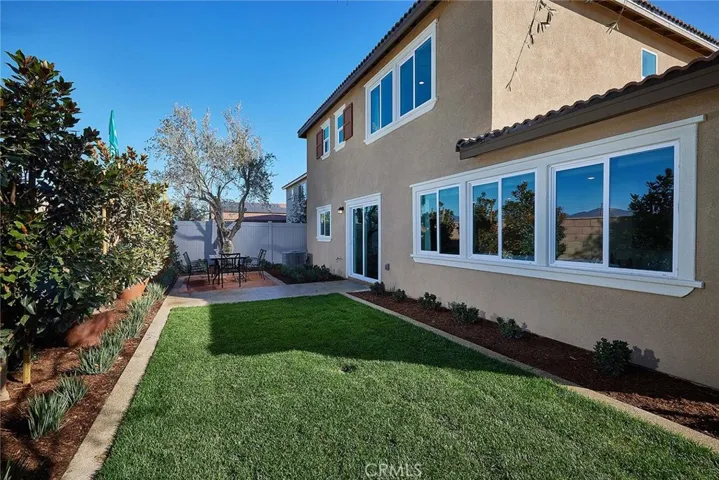 1332 Memorial Avenue, Hemet, California 92543