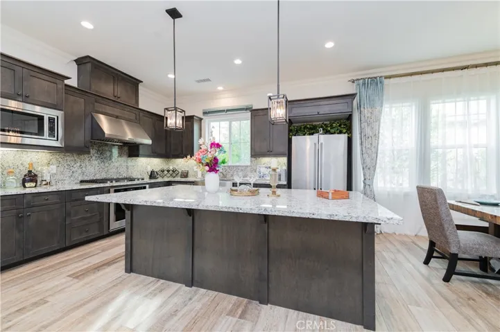 17 Umbria, Lake Forest, California 92630