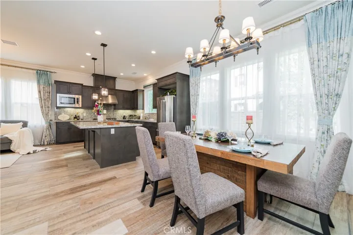 17 Umbria, Lake Forest, California 92630