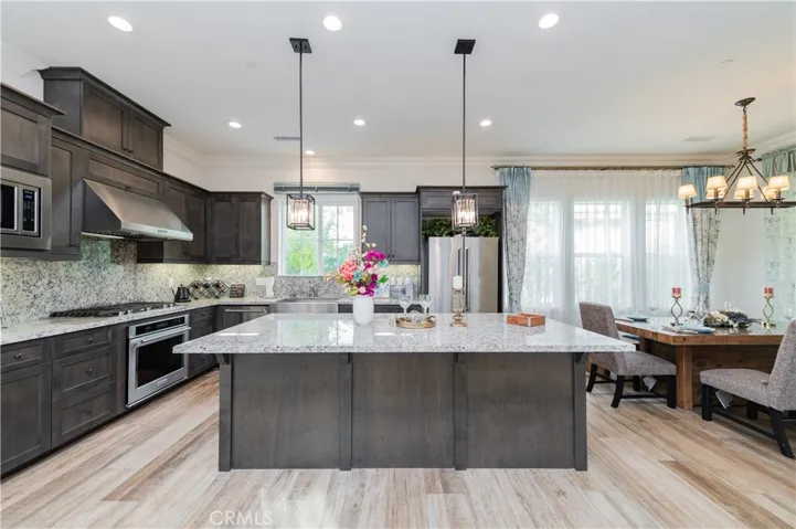 17 Umbria, Lake Forest, California 92630