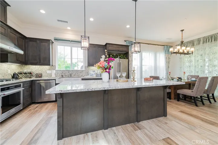 17 Umbria, Lake Forest, California 92630