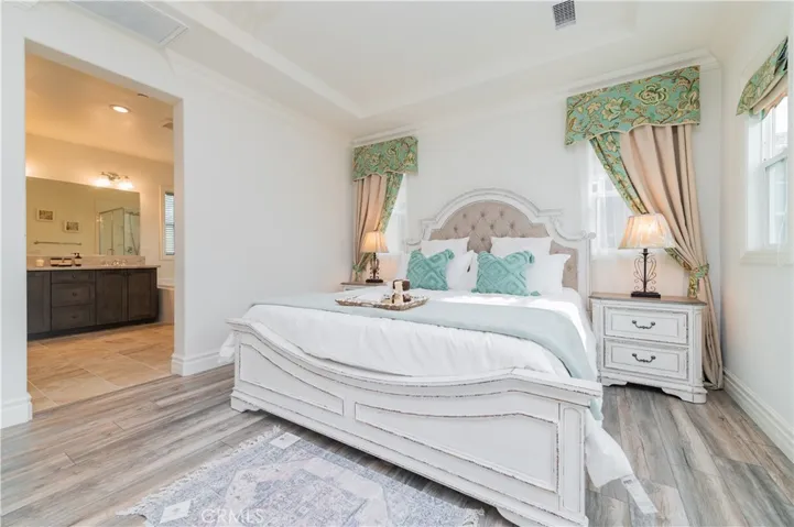 17 Umbria, Lake Forest, California 92630