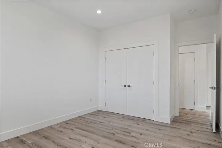 7127 S La Cienega Boulevard, Los Angeles, California 90045