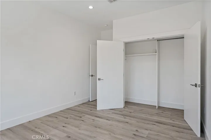 7127 S La Cienega Boulevard, Los Angeles, California 90045