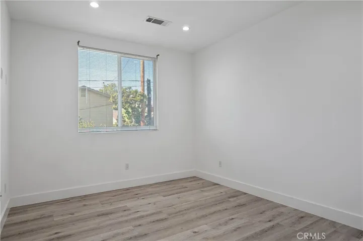 7127 S La Cienega Boulevard, Los Angeles, California 90045