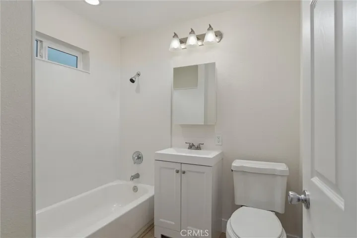 3825 Roseben Avenue, Oroville, California 95966