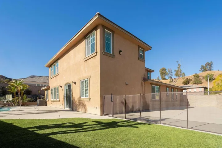 1426 Folson Circle, Corona, California 92882