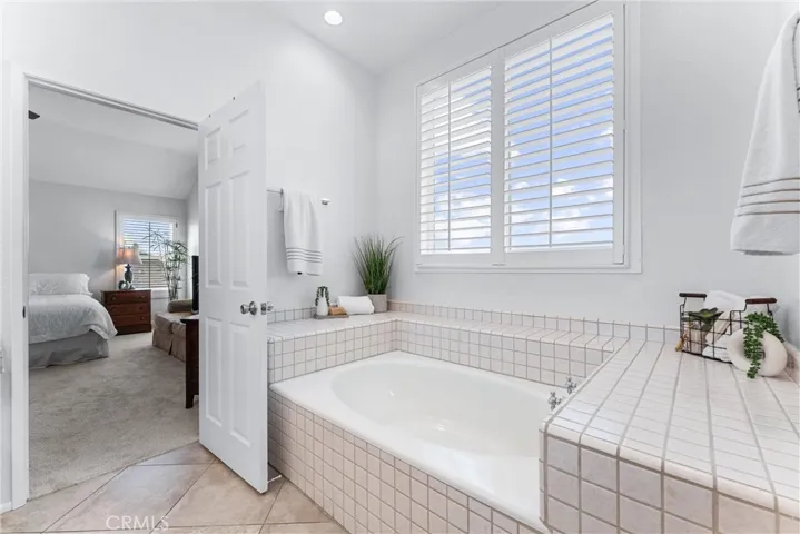 24546 Alta Loma Court, Laguna Hills, California 92653