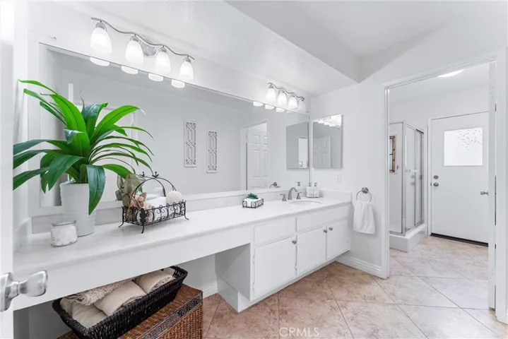 24546 Alta Loma Court, Laguna Hills, California 92653