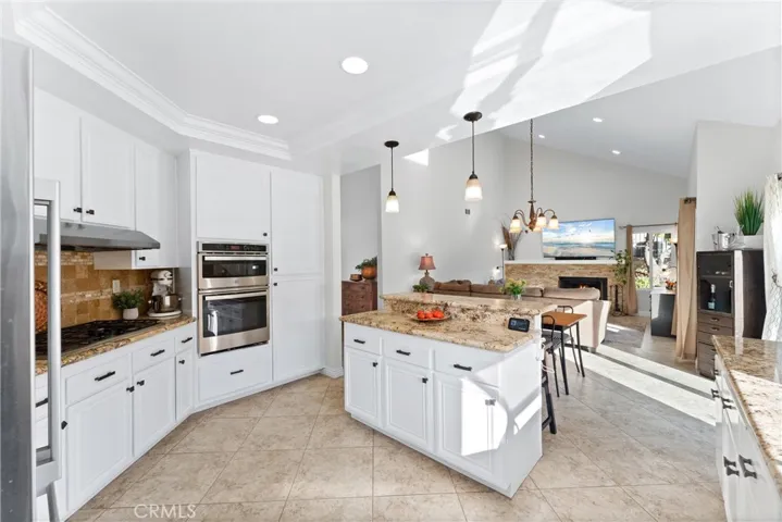 24546 Alta Loma Court, Laguna Hills, California 92653