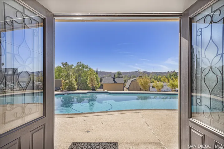 13226 Mapleview St, Lakeside, California 92040