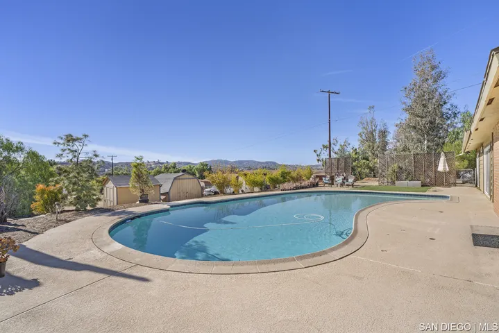 13226 Mapleview St, Lakeside, California 92040