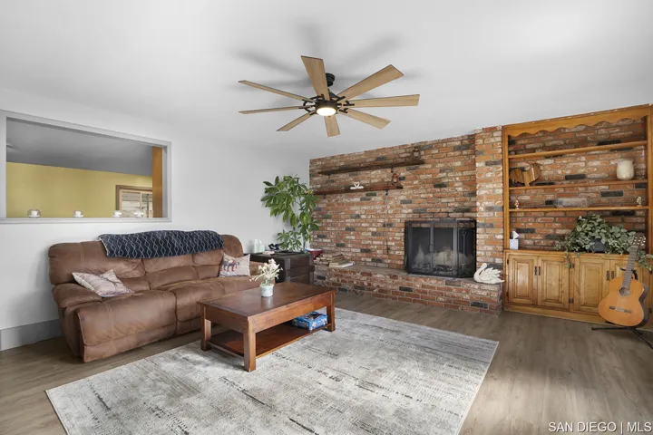 13226 Mapleview St, Lakeside, California 92040