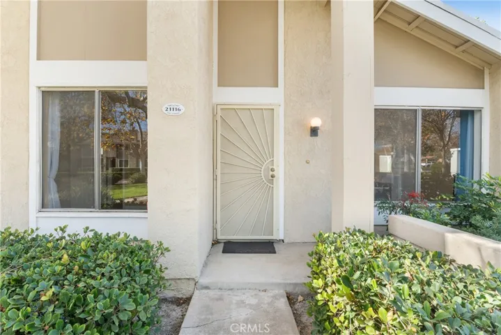 21116 Via Canon 12, Yorba Linda, California 92887